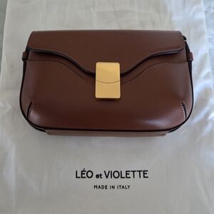 Leo et Violette Le Mini Nova, Caramel